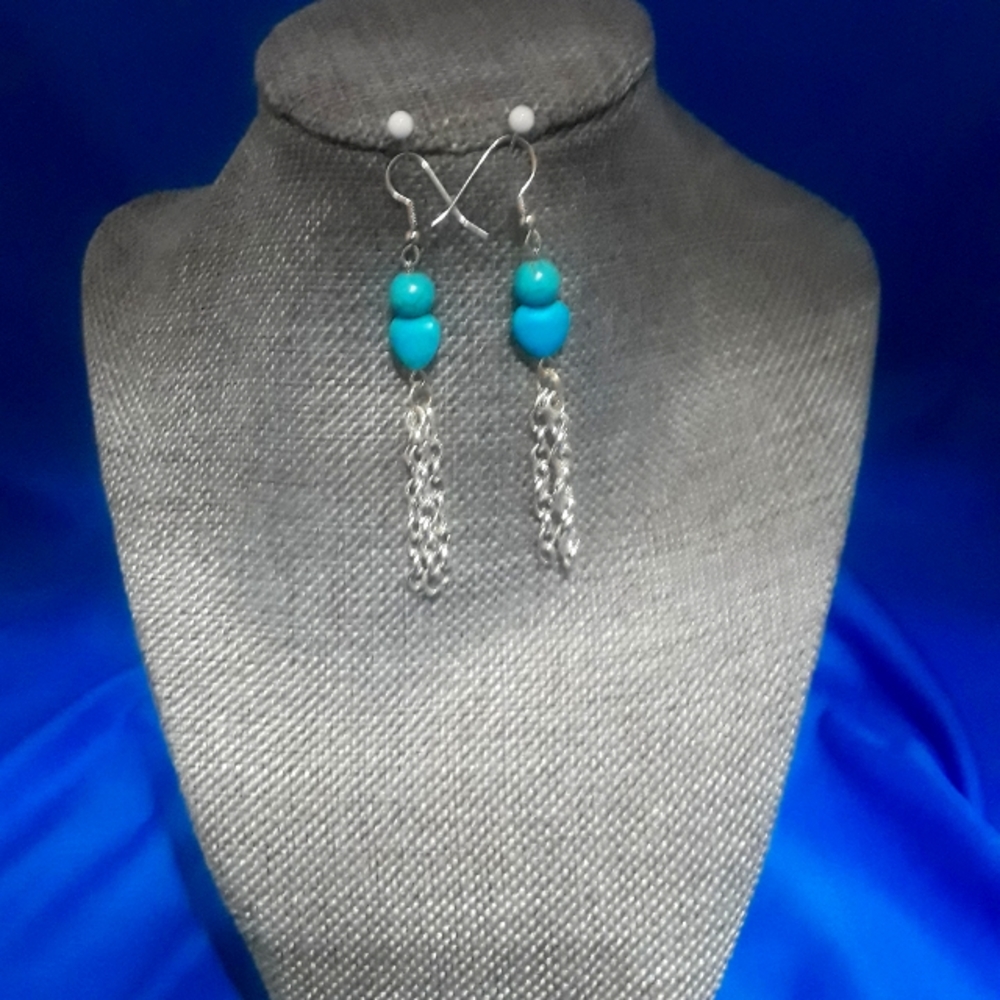 Turquoise dangling earrings. - Picture 2 of 2